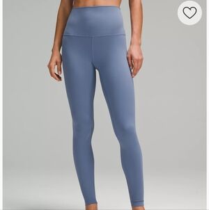 Lululemon Align Super High Rise size 10 28" leggings in Oasis Blue